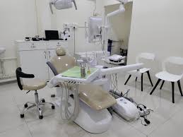 Dental equipment at Maduravoyal clinic